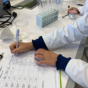 Junior-Experiment-Chemie mit den 5 Sinnen erleben