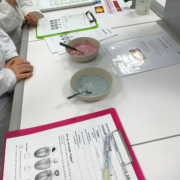 Junior-Experiment-Chemie mit den 5 Sinnen erleben